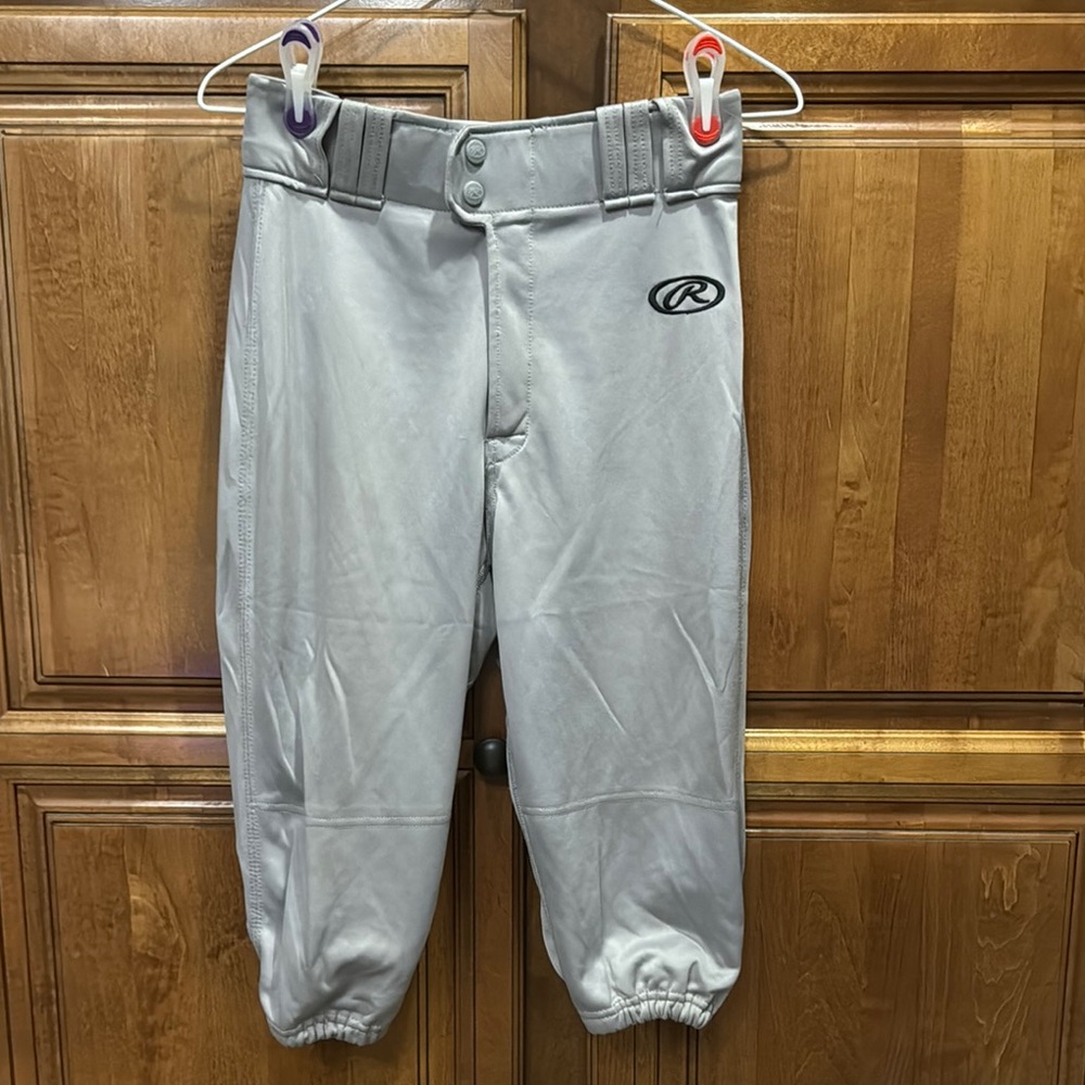 Rawlings Gray Athletic Baseball Shorts with Elastic Waistband